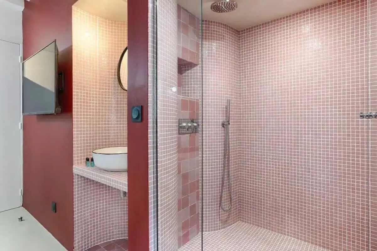 Les Halles - Luxurious & Colorful 4Bd For 16 Guest Париж 0*,  Франция