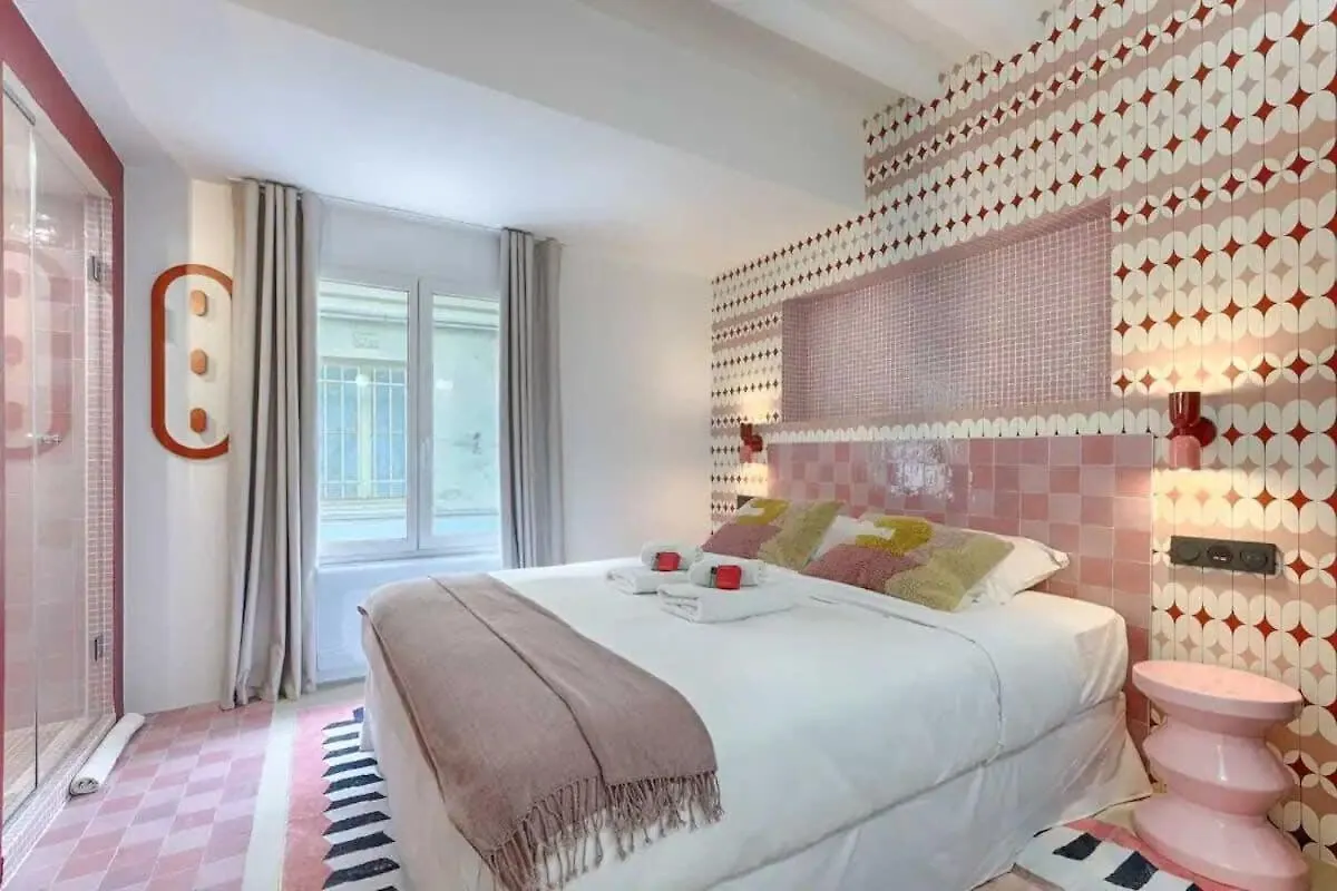 Les Halles - Luxurious & Colorful 4Bd For 16 Guest Париж Франция