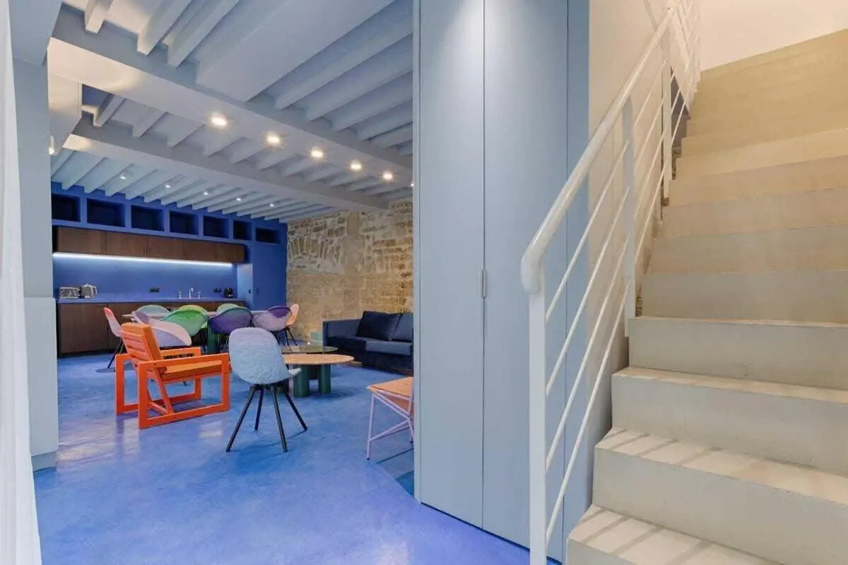 Апартаменты Les Halles - Luxurious & Colorful 4Bd For 16 Guest Париж