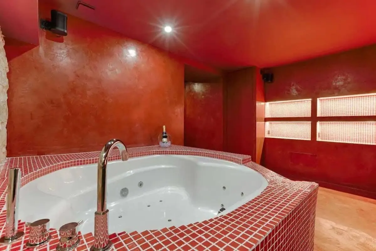Апартаменты Les Halles - Luxurious & Colorful 4Bd For 16 Guest Париж Франция