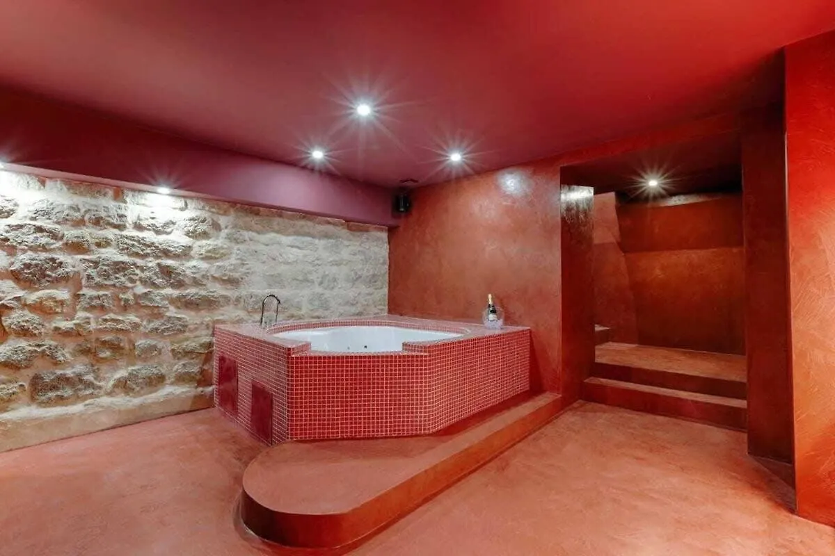 Les Halles - Luxurious & Colorful 4Bd For 16 Guest Париж