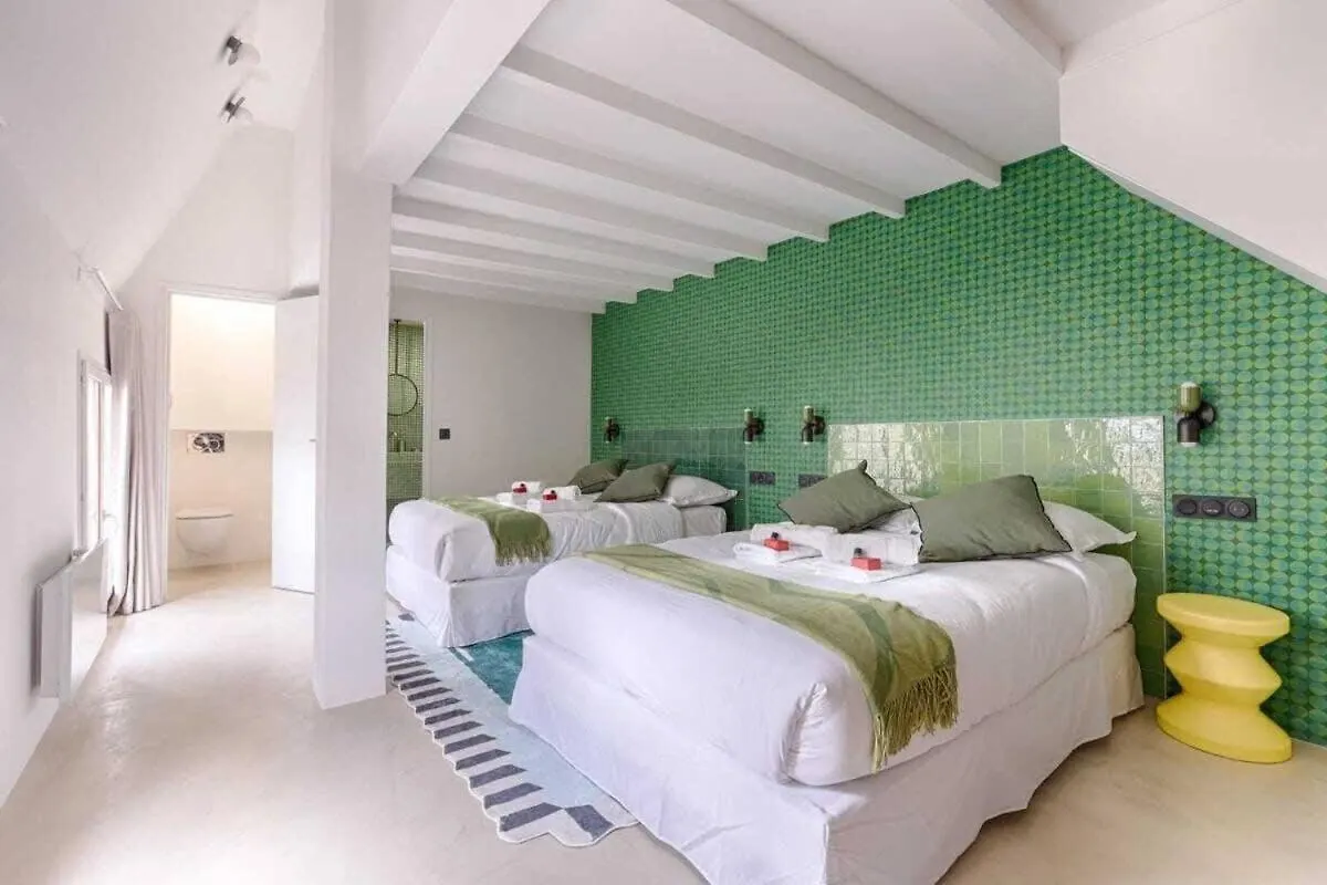 Les Halles - Luxurious & Colorful 4Bd For 16 Guest Париж